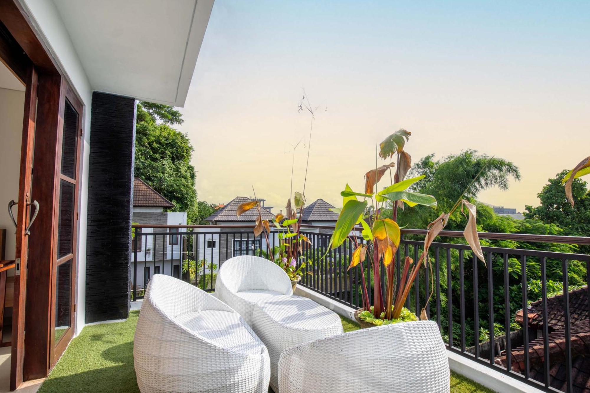 The Baliem Villa Jimbaran  Exterior photo